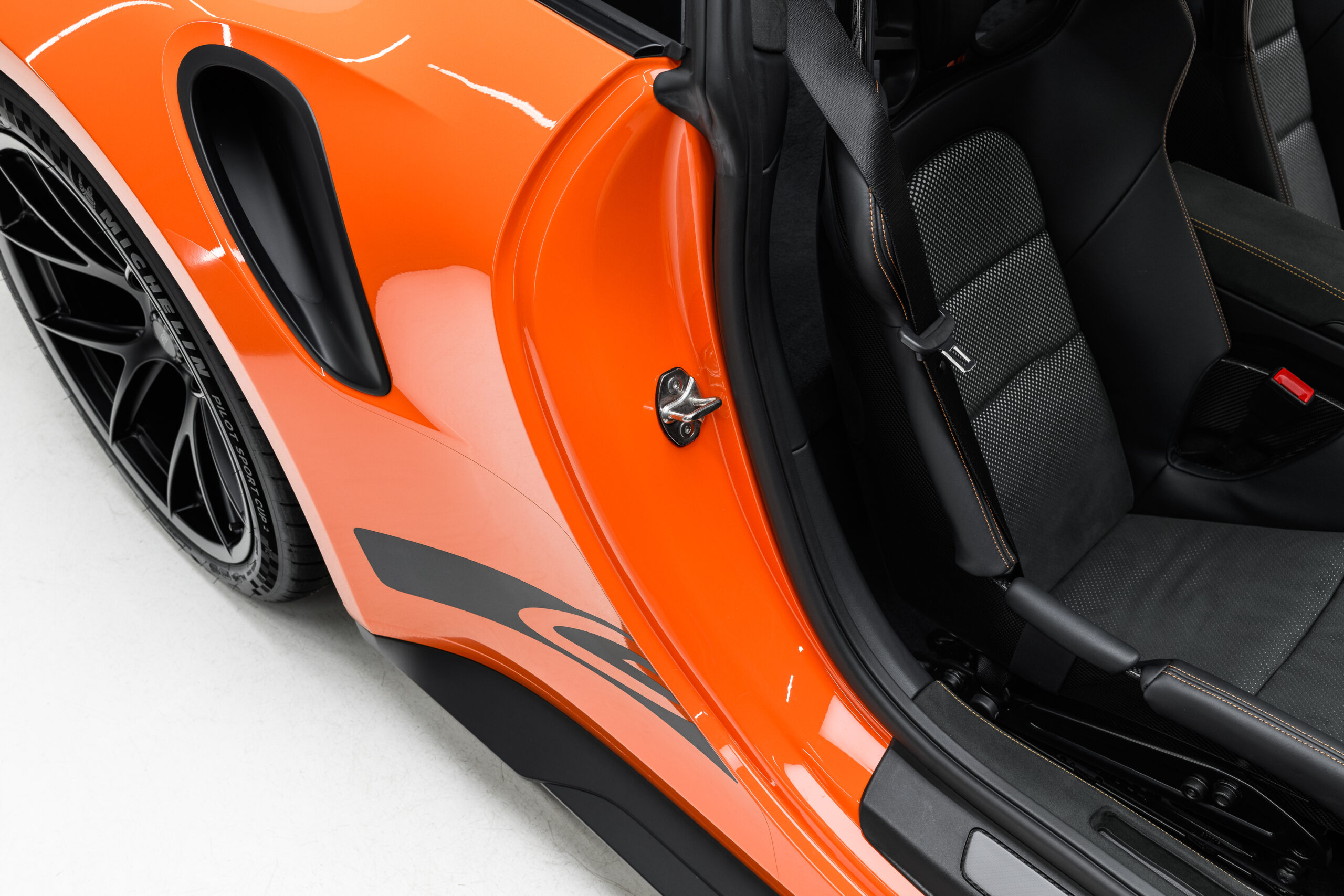 2026_03_28_GT3RS_STUDIO-88