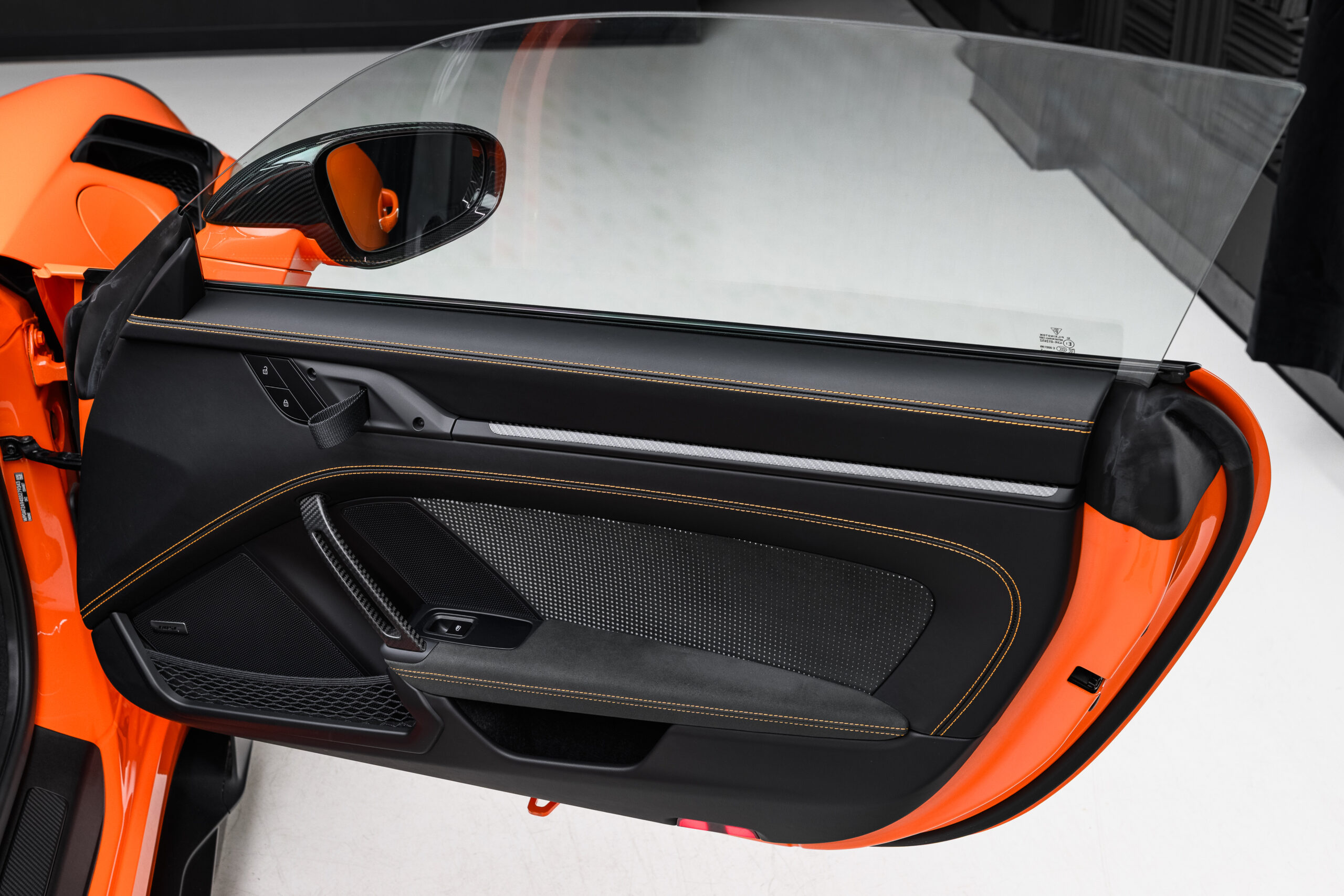 2026_03_28_GT3RS_STUDIO-90