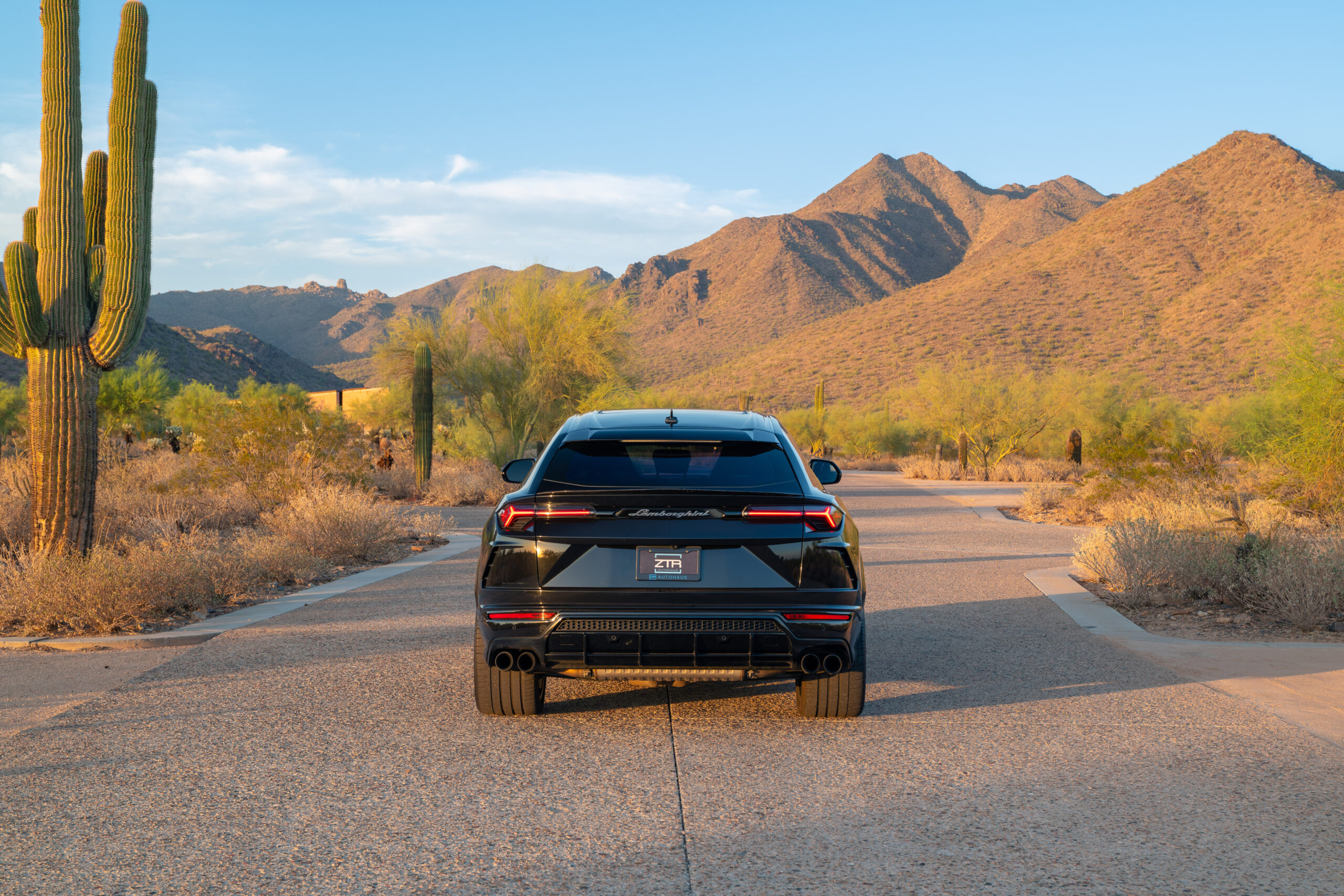 ZTR Urus Ext-10
