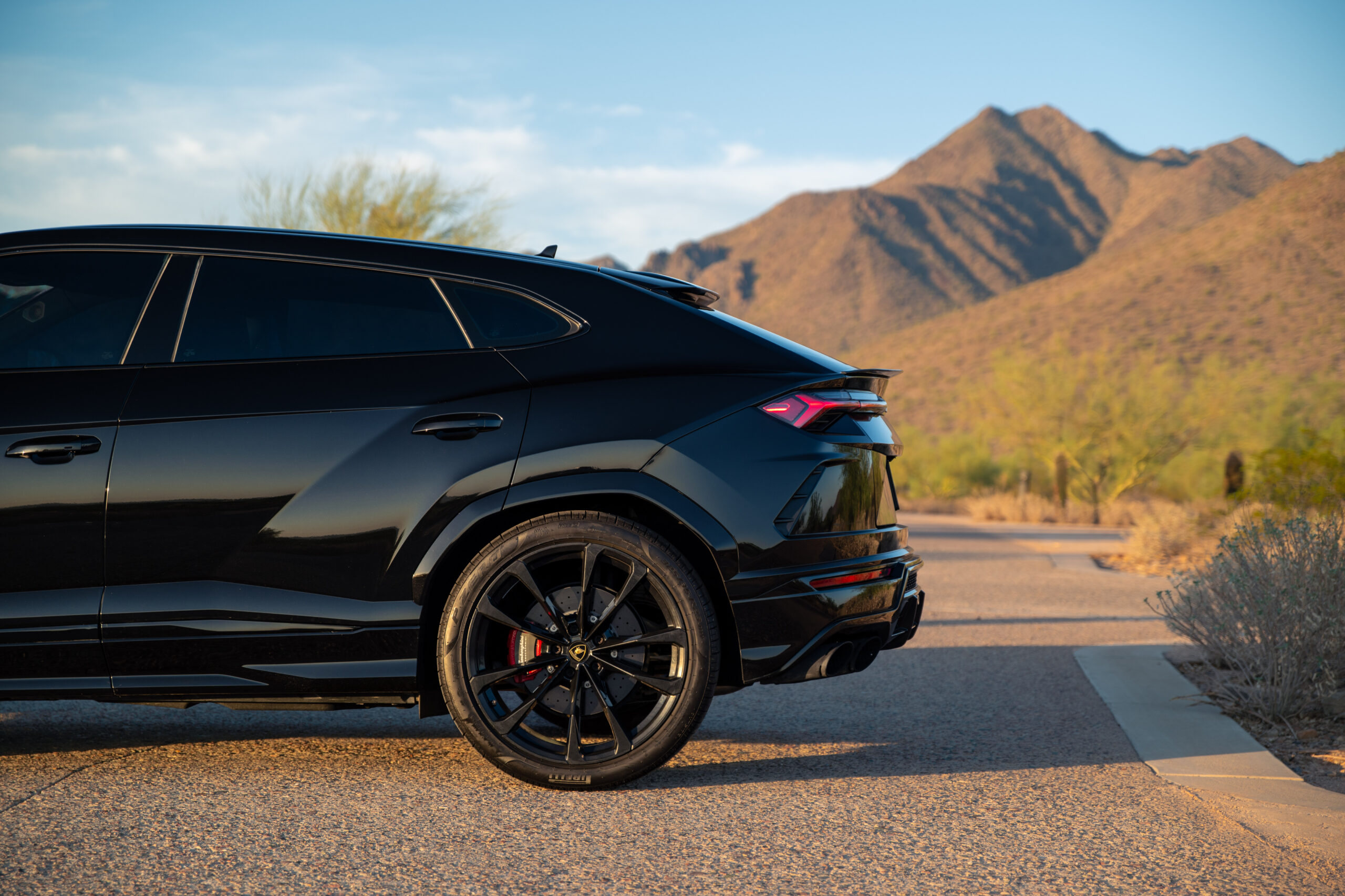 ZTR Urus Ext-5