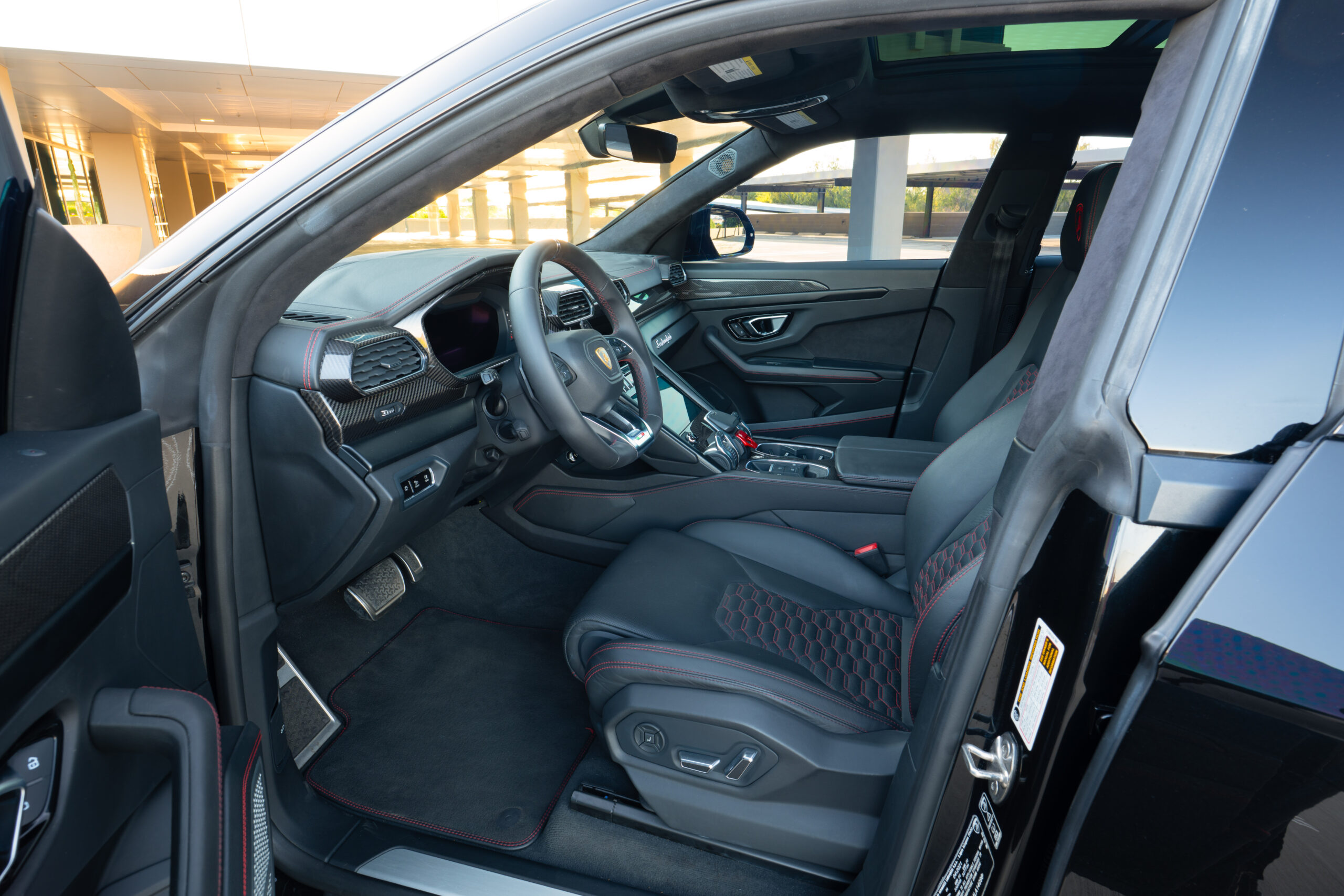 ZTR Urus Int-1