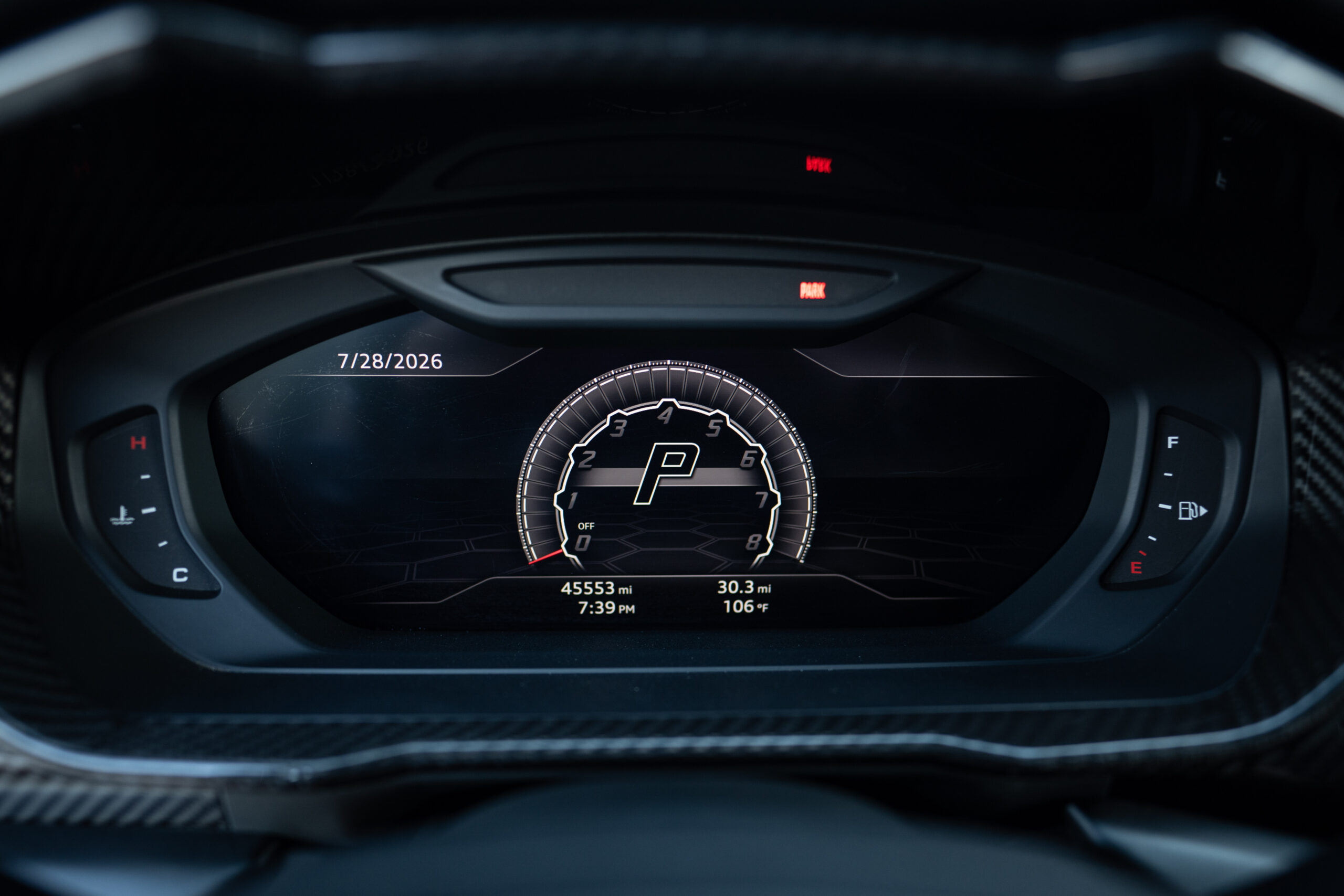 ZTR Urus Int-18