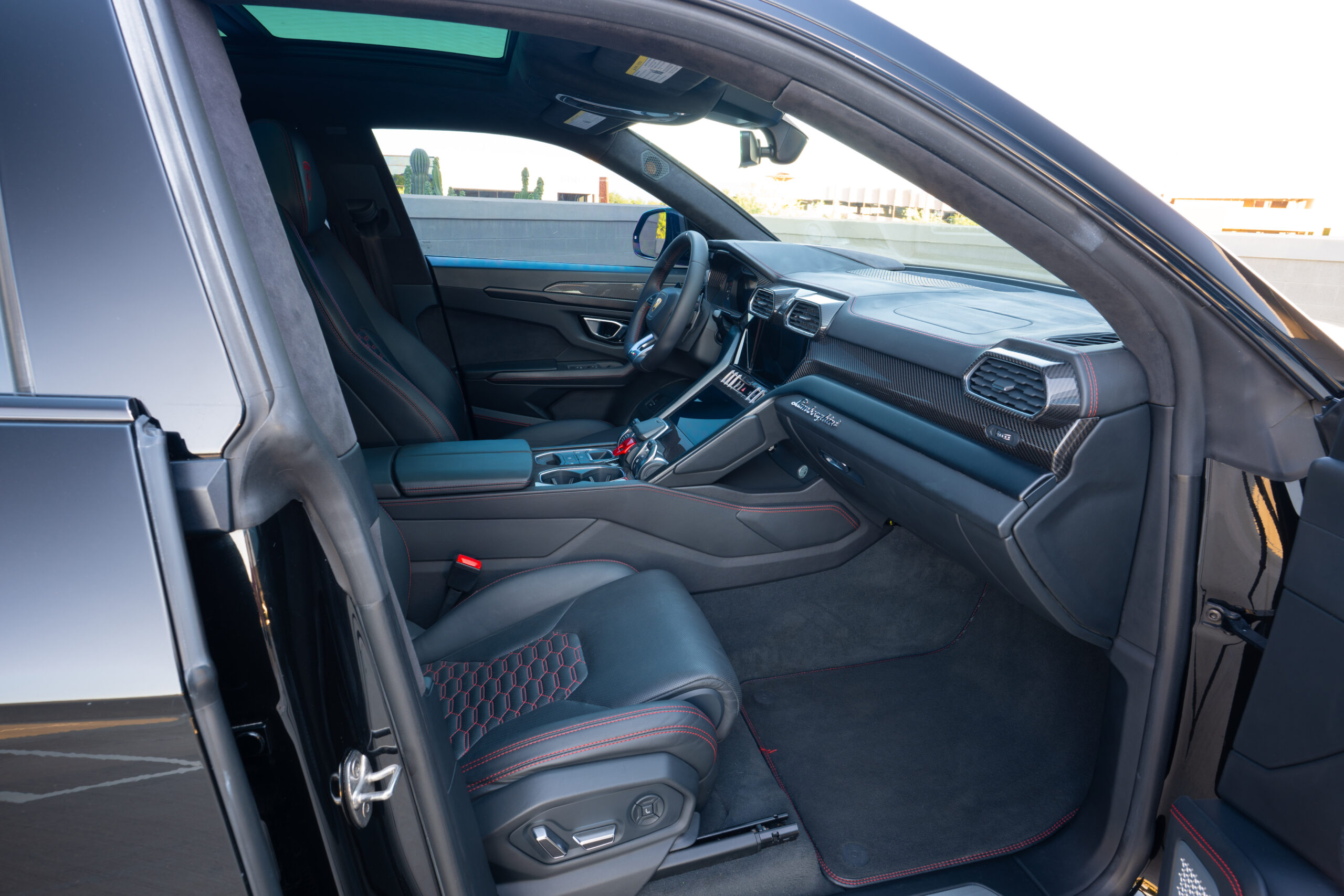 ZTR Urus Int-4